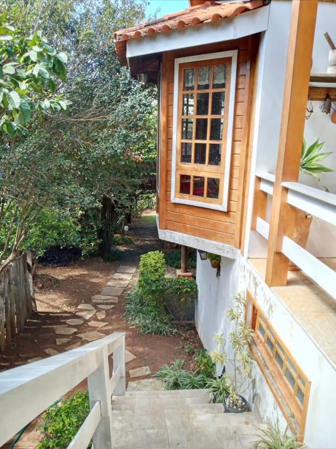 Confortavel Casa De Campo Em Condominio Fechado Águas de Lindóia エクステリア 写真