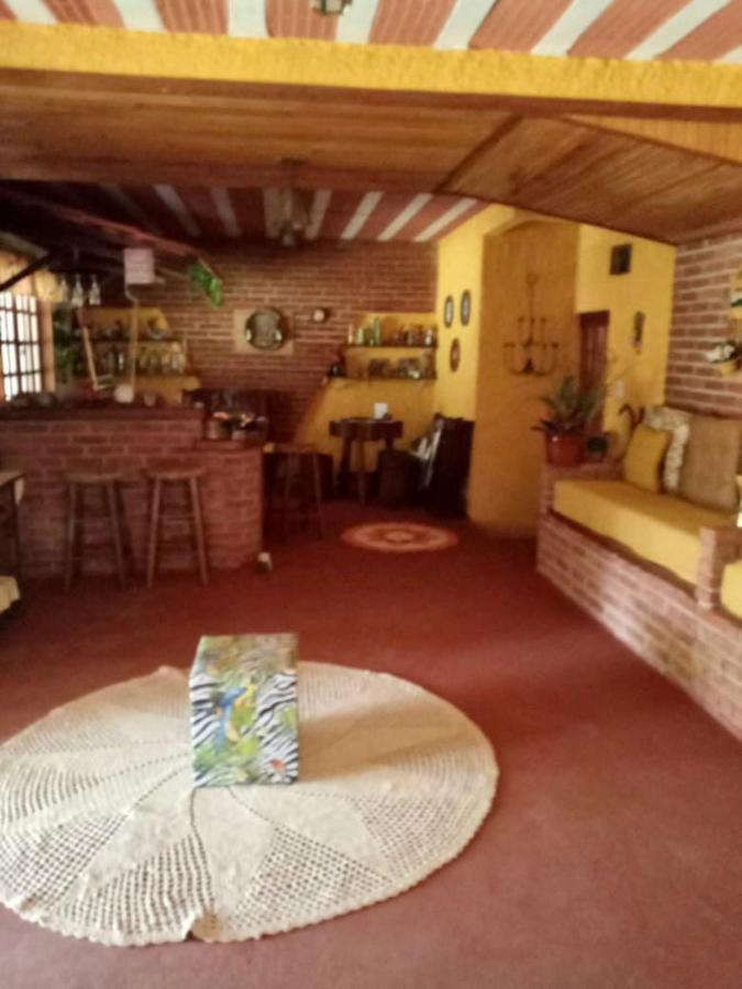 Confortavel Casa De Campo Em Condominio Fechado Águas de Lindóia エクステリア 写真
